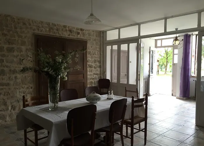 Maison Du Bucheron * Melay (Haute-Marne)